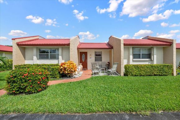 409 Lake Carol, West Palm Beach, FL 33411