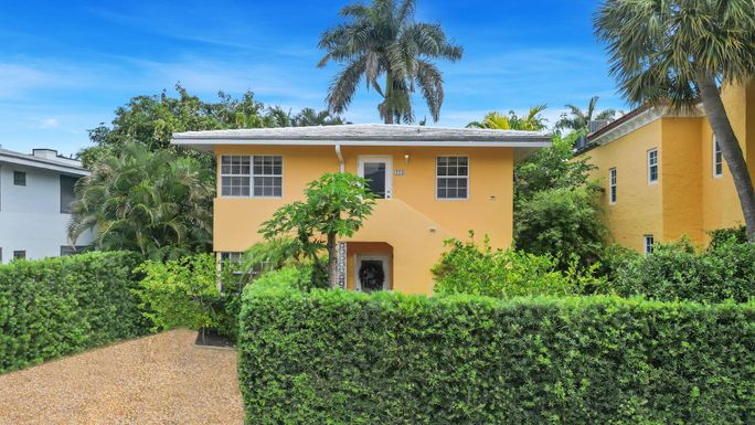 223 Park, Palm Beach, FL 33480