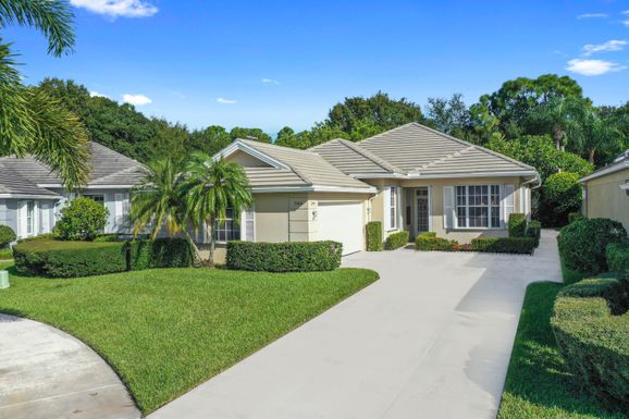 244 Bentley, Port Saint Lucie, FL 34986