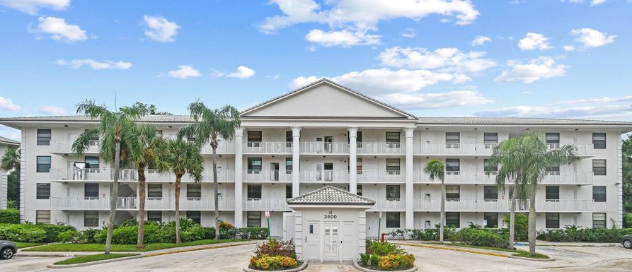 3500 Whitehall, West Palm Beach, FL 33401