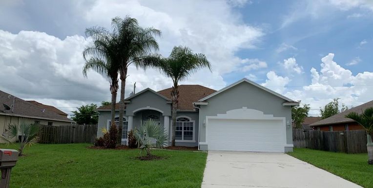 2772 Palace, Port Saint Lucie, FL 34987