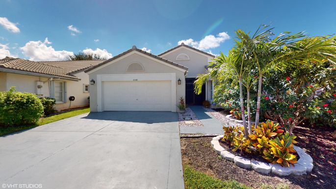 8540 Lake Cypress, Lake Worth, FL 33467