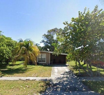 2430 2nd, Boynton Beach, FL 33435