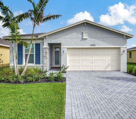 5705 Graceful, Delray Beach, FL 33484