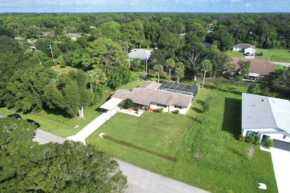 7706 Pacific, Fort Pierce, FL 34951