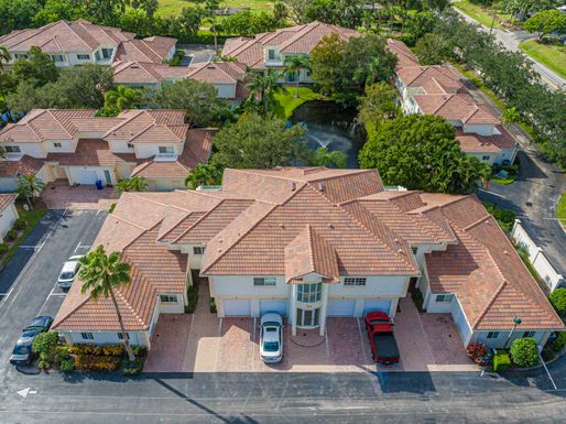 556 7th, Vero Beach, FL 32962