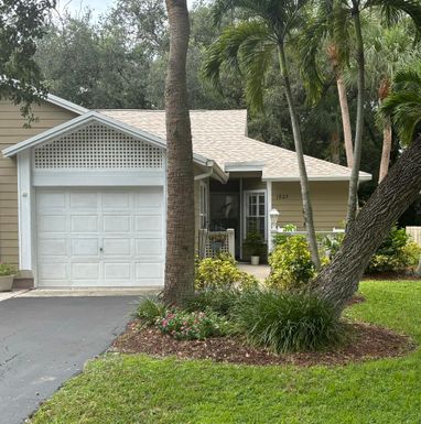 1927 Sixty Oaks, Vero Beach, FL 32966