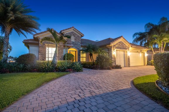 3275 Stoney Creek, Jensen Beach, FL 34957