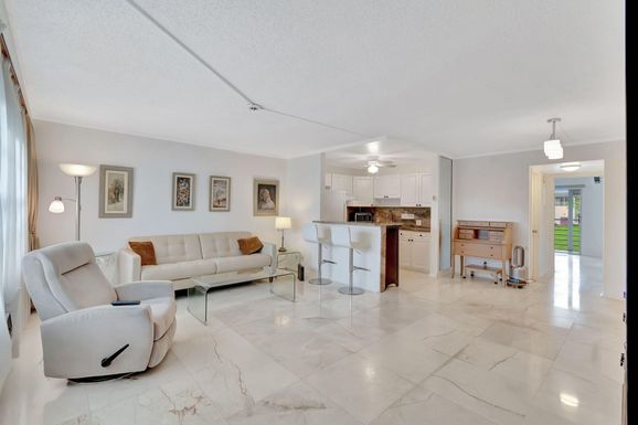 107 Fanshaw C, Boca Raton, FL 33434