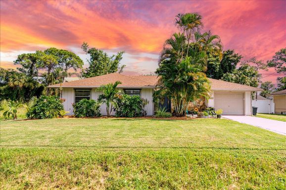 6004 Bamboo, Fort Pierce, FL 34982