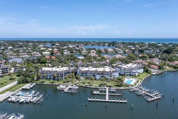 1903 Bay, Vero Beach, FL 32963