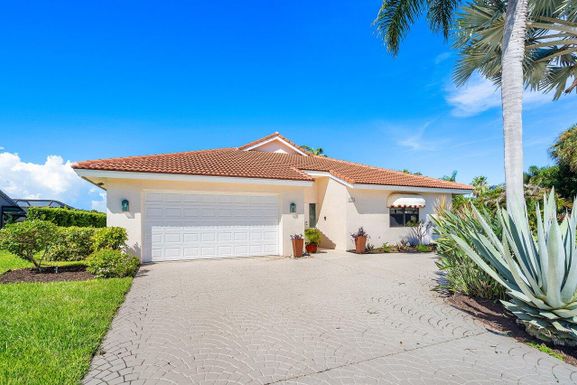 235 70th, Boca Raton, FL 33487