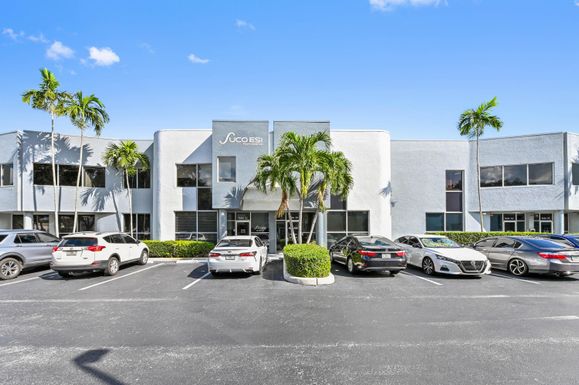 6560 Rogers, Boca Raton, FL 33487