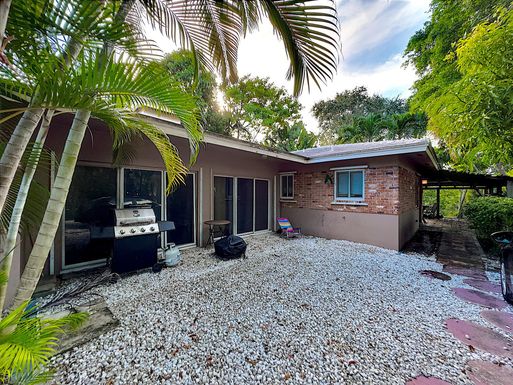 1735 2nd, Fort Lauderdale, FL 33305