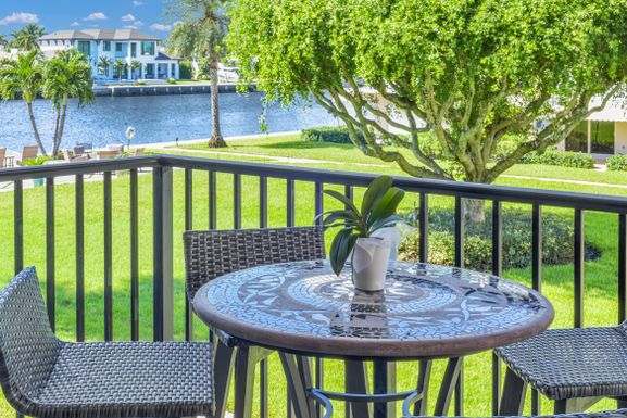 2000 Ocean, Delray Beach, FL 33483