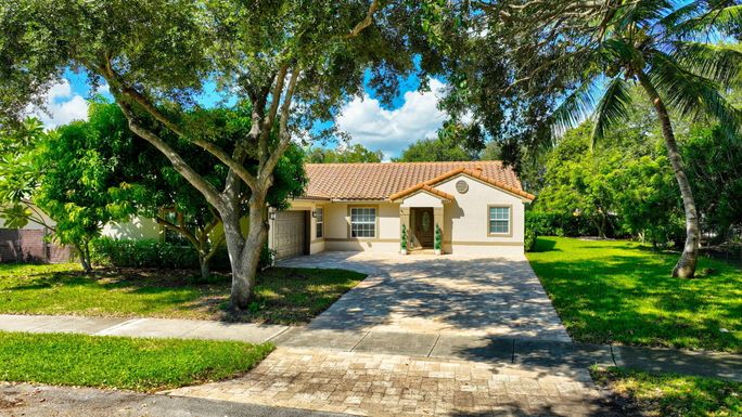 4493 64th, Coconut Creek, FL 33073