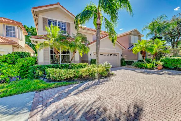 118 Monterey Pointe, Palm Beach Gardens, FL 33418