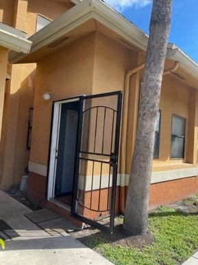 2551 56th, Lauderhill, FL 33313