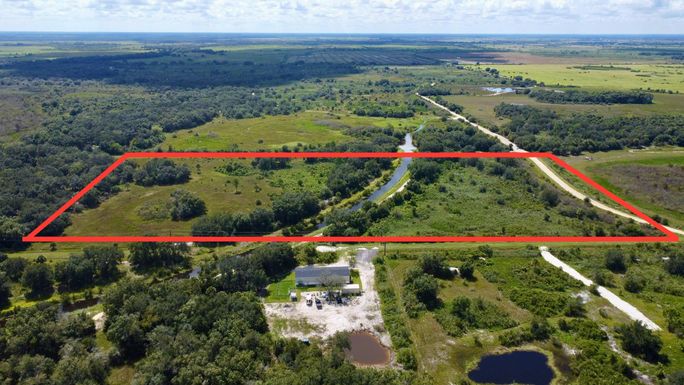 21810 254th, Okeechobee, FL 34972