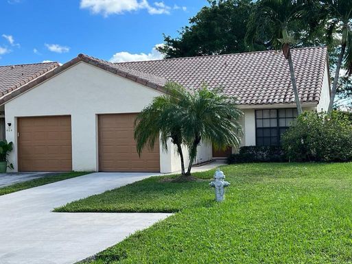 406 Cottonwood, Boca Raton, FL 33431