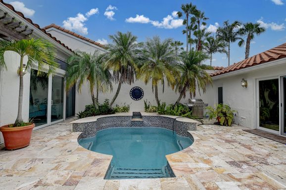 3877 Candlewood, Boca Raton, FL 33487