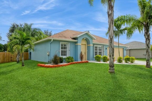 165 Peach, Port Saint Lucie, FL 34983