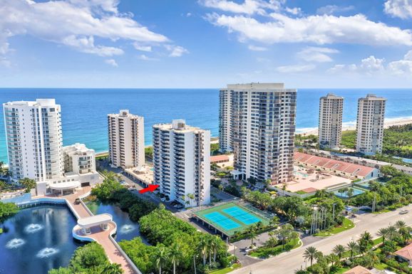 4200 Ocean, Singer Island, FL 33404