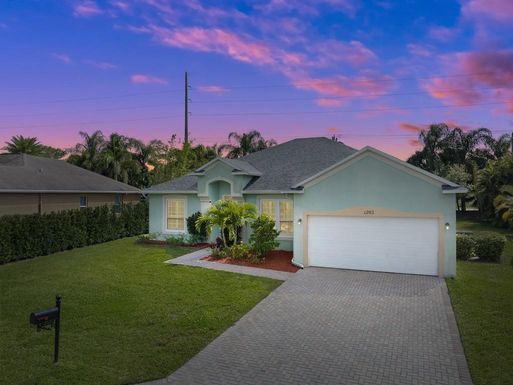 1203 Scarlet Oak, Vero Beach, FL 32966