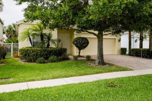 256 Kensington, Royal Palm Beach, FL 33414