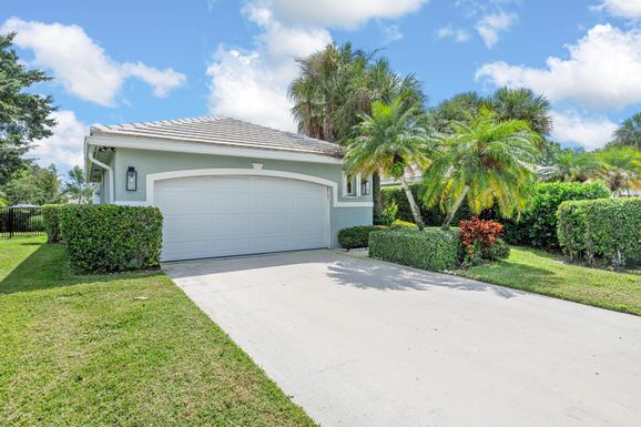 2680 Neaton, Wellington, FL 33414