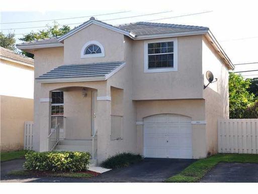 9919 2nd, Plantation, FL 33324