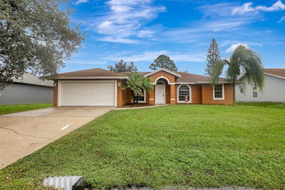 2317 Watercrest, Port Saint Lucie, FL 34984