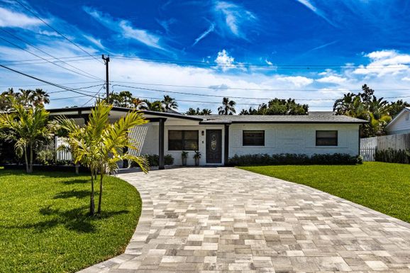 1848 Gulf, Indialantic, FL 32903