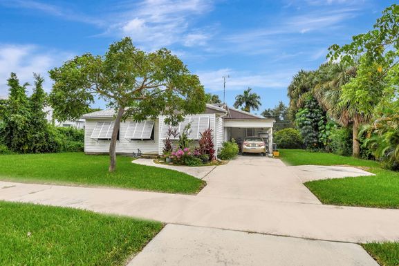 236 7th, Boca Raton, FL 33432