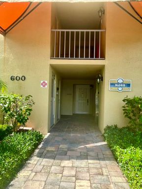 600 Uno Lago, Juno Beach, FL 33408