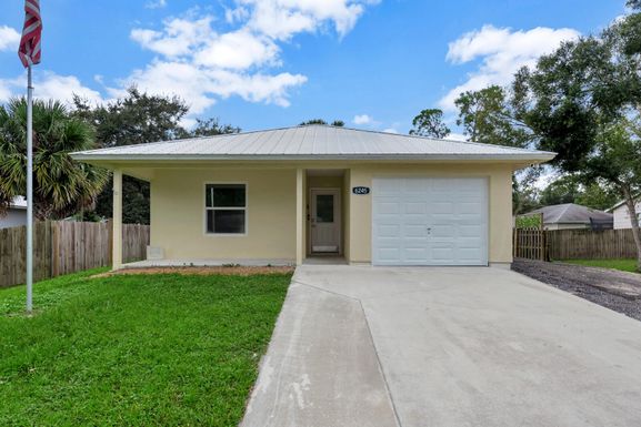 6245 6th, Vero Beach, FL 32968