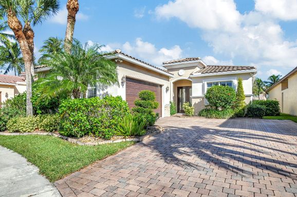 9961 Via Amati, Lake Worth, FL 33467