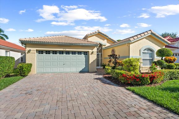 9734 Harbour Lake, Boynton Beach, FL 33437