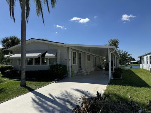 82 Ipanema, Fort Pierce, FL 34951