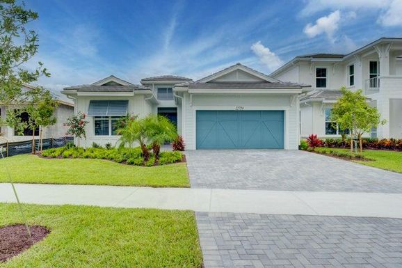 12719 Nautilus Circle, Palm Beach Gardens, FL 33412