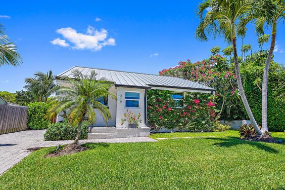 219 Alpine, West Palm Beach, FL 33405