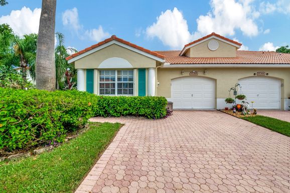 15354 Lake Wisteria, Delray Beach, FL 33484