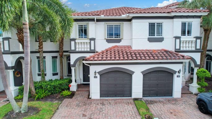 1020 Murano Bay, Boynton Beach, FL 33435