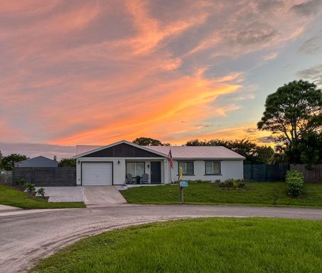 2932 Birtle, Port Saint Lucie, FL 34953