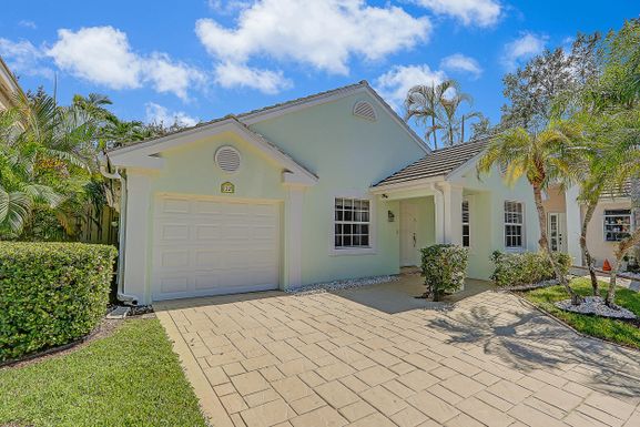 12 Admirals, Palm Beach Gardens, FL 33418