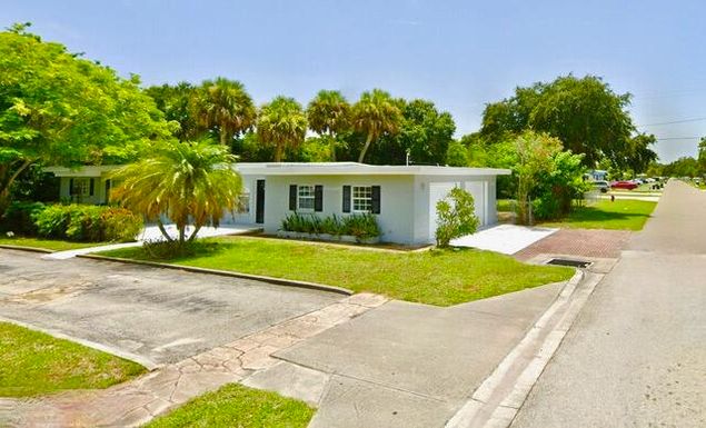 2311 St Lucie, Fort Pierce, FL 34946