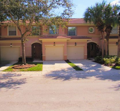 412 Rainbow Springs, Royal Palm Beach, FL 33411