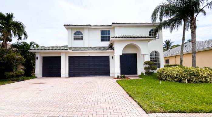 124 Bella Vista, Royal Palm Beach, FL 33411