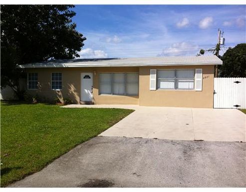 2821 8th, Pompano Beach, FL 33064