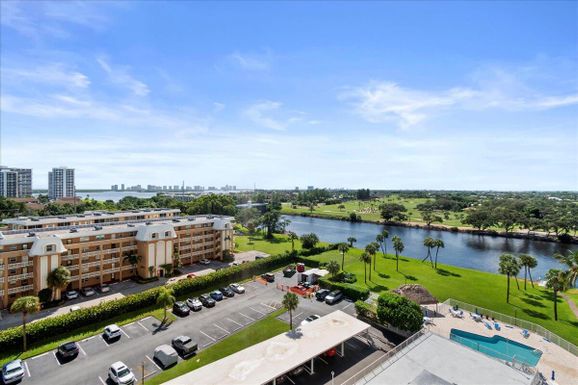 336 Golfview, North Palm Beach, FL 33408